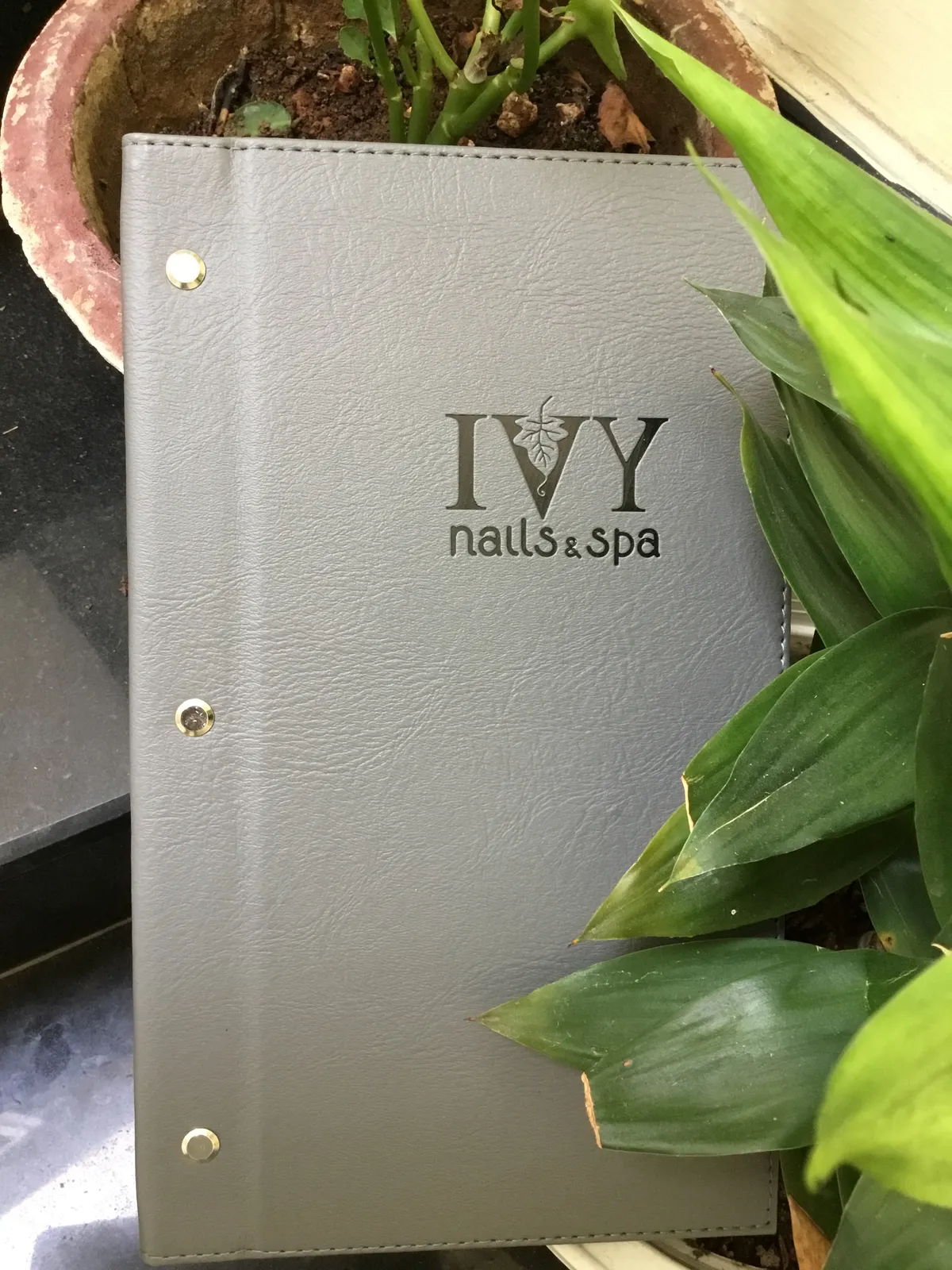 Menu Book tiệm nail Tú Nguyễn Printing 17